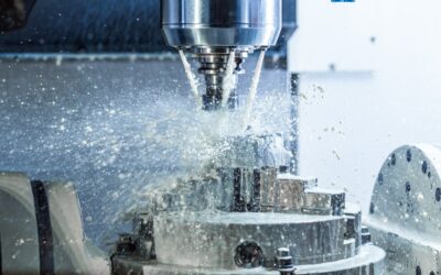 Pionowe Centra Obróbcze CNC – z prowadnicami tocznymi czy ślizgowymi?