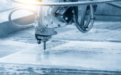 Outsourcing obróbki CNC vs. produkcja wewnętrzna – jak podjąć najlepszą decyzję?